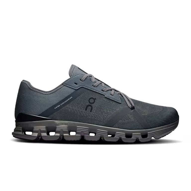 Sports shoes