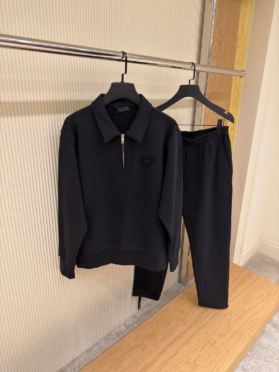 Men’s Sets