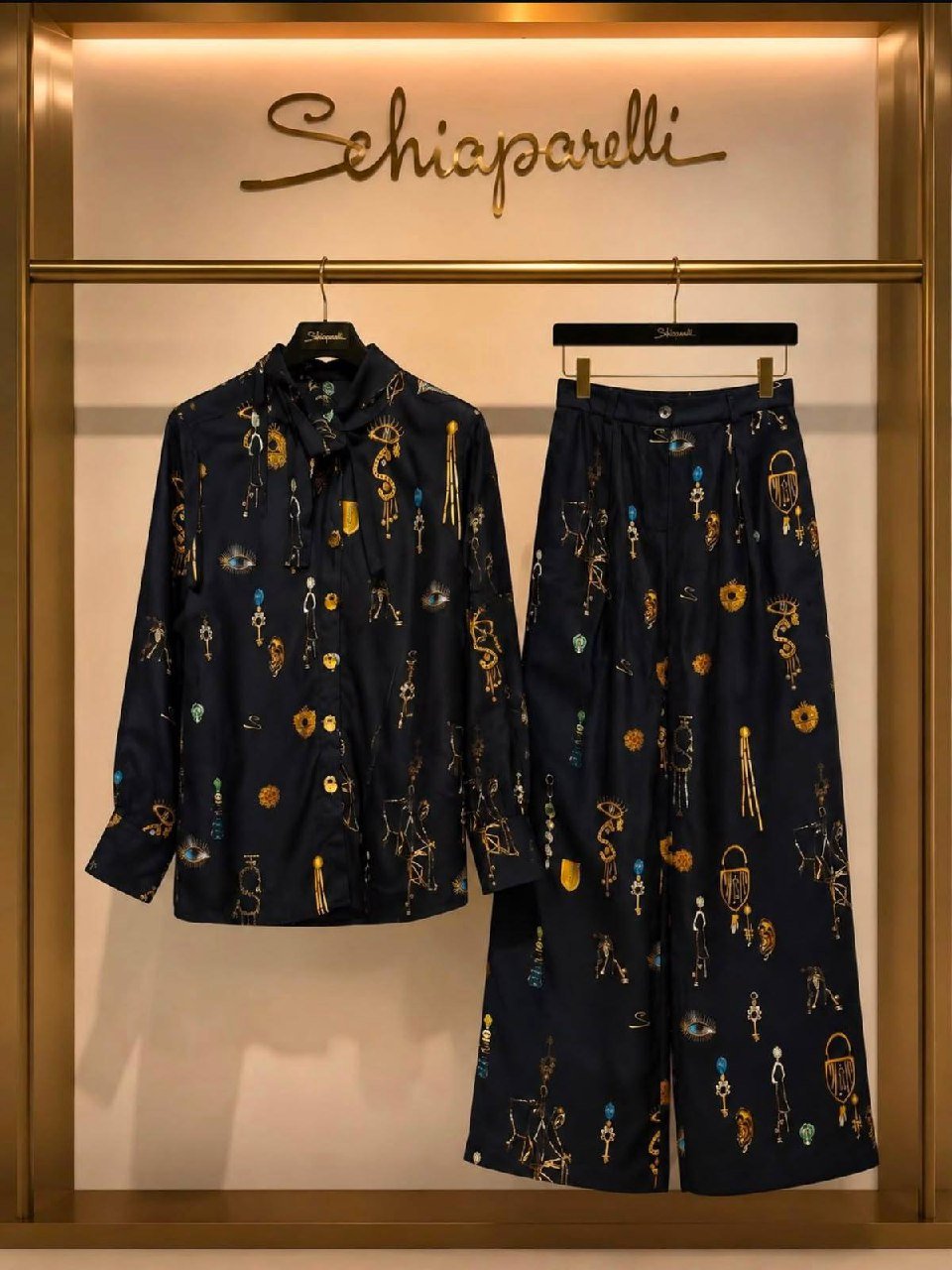 Women's set