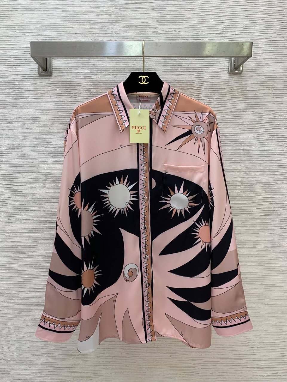 Women's shirt