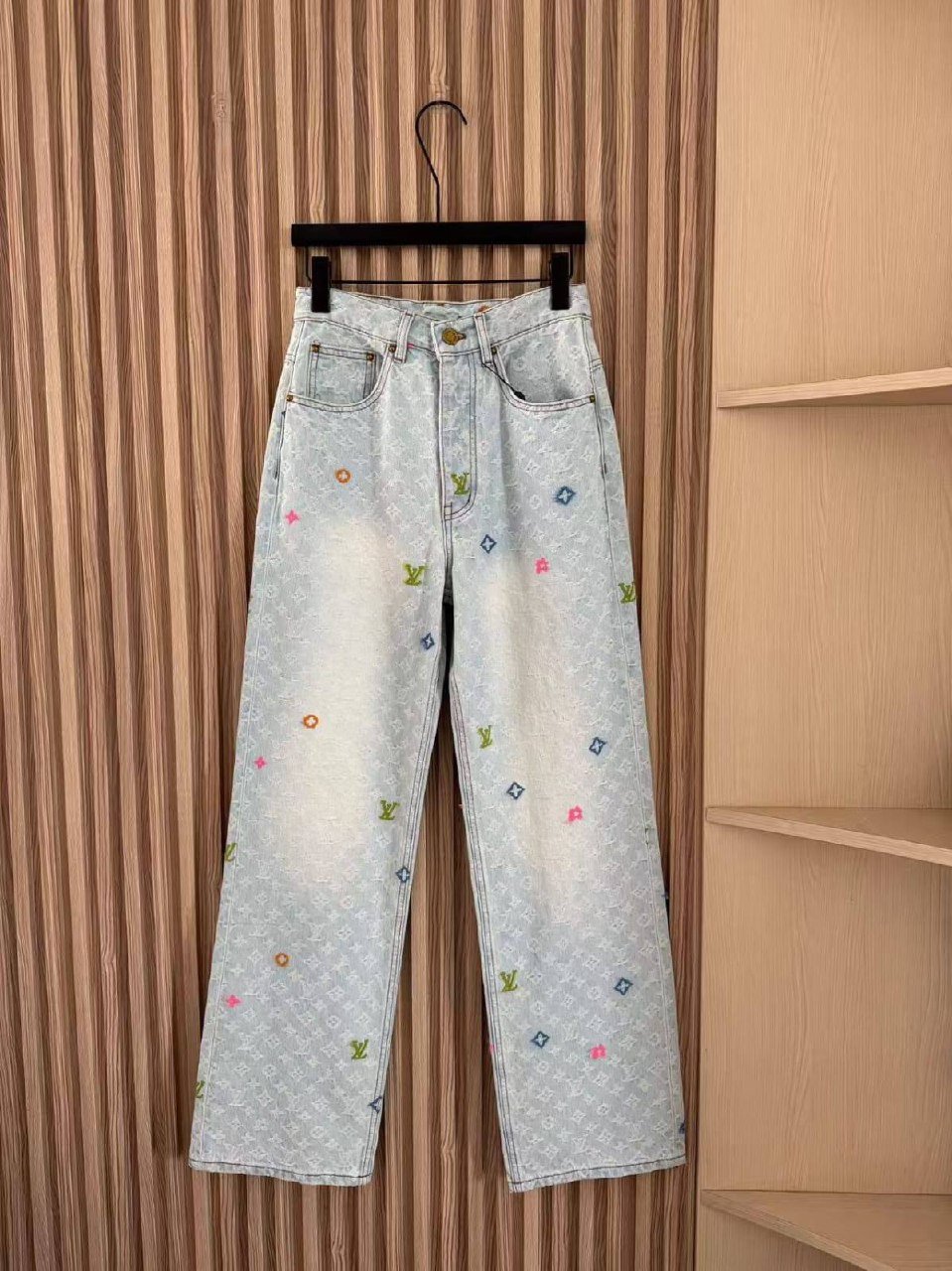Women's trousers