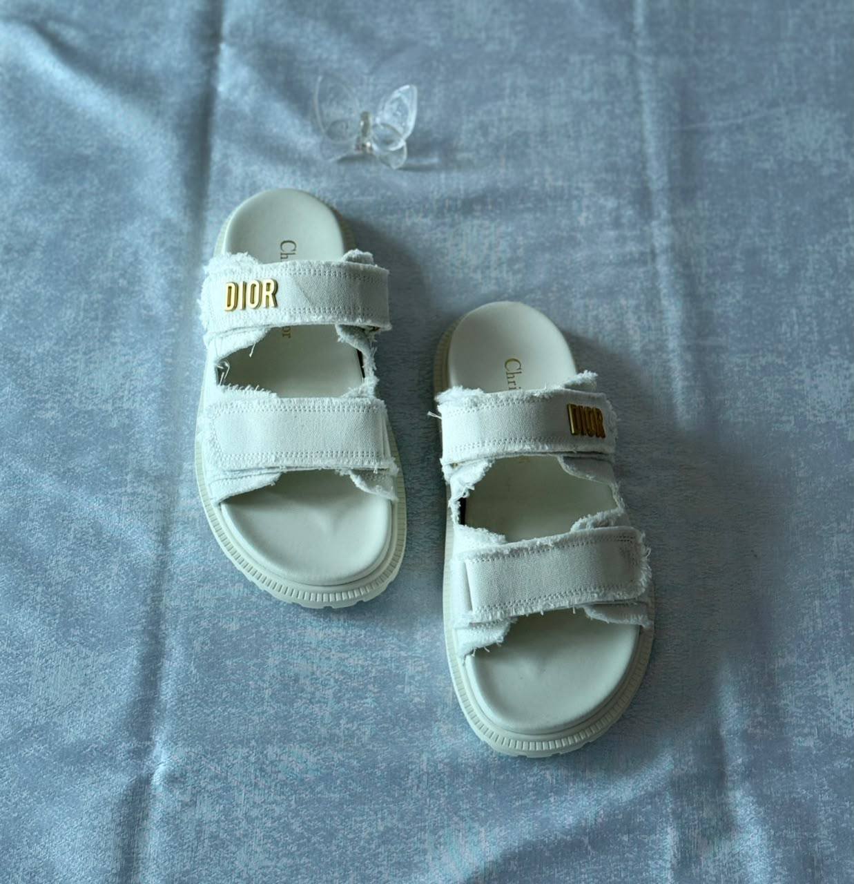 slippers