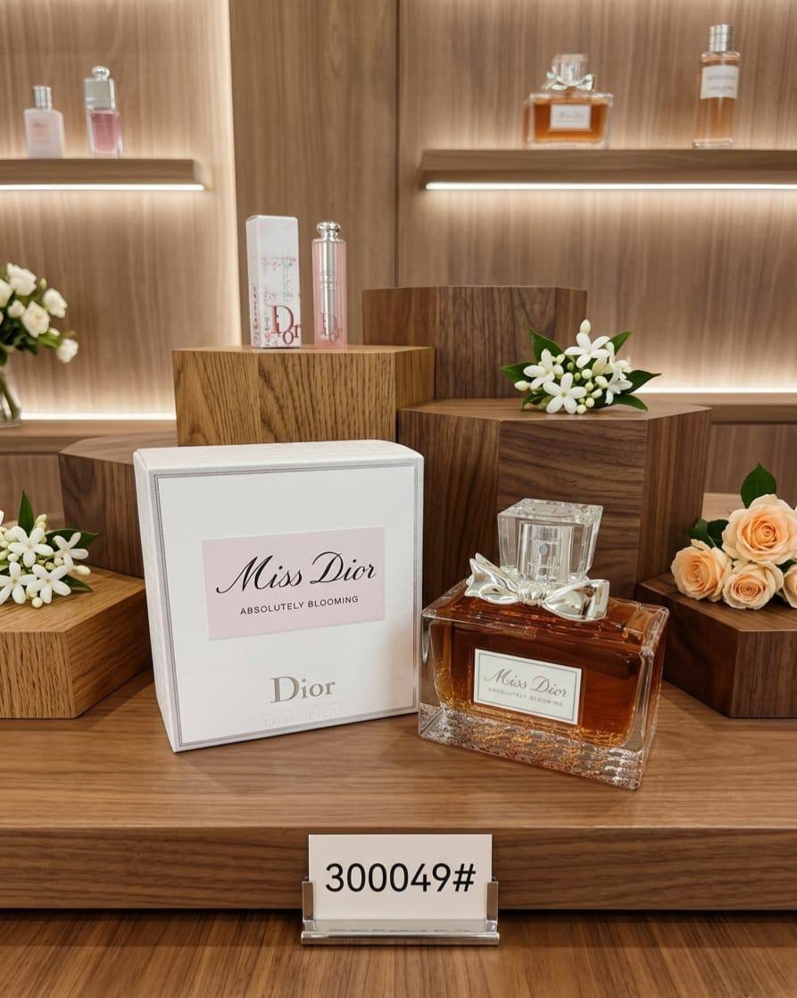 luxurious perfume