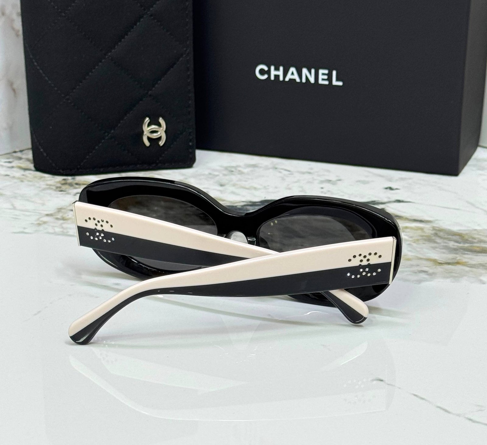 New glasse