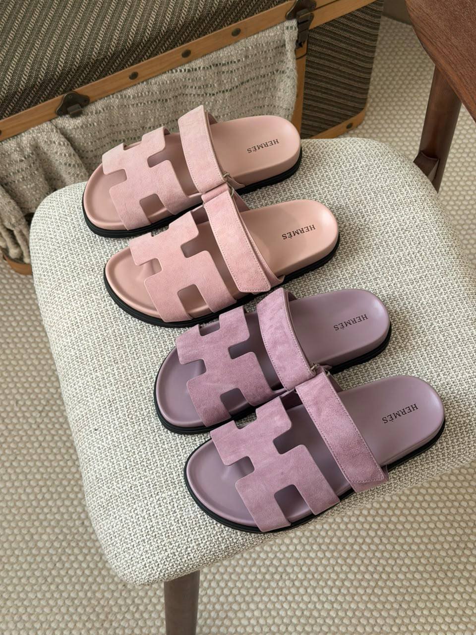 slippers