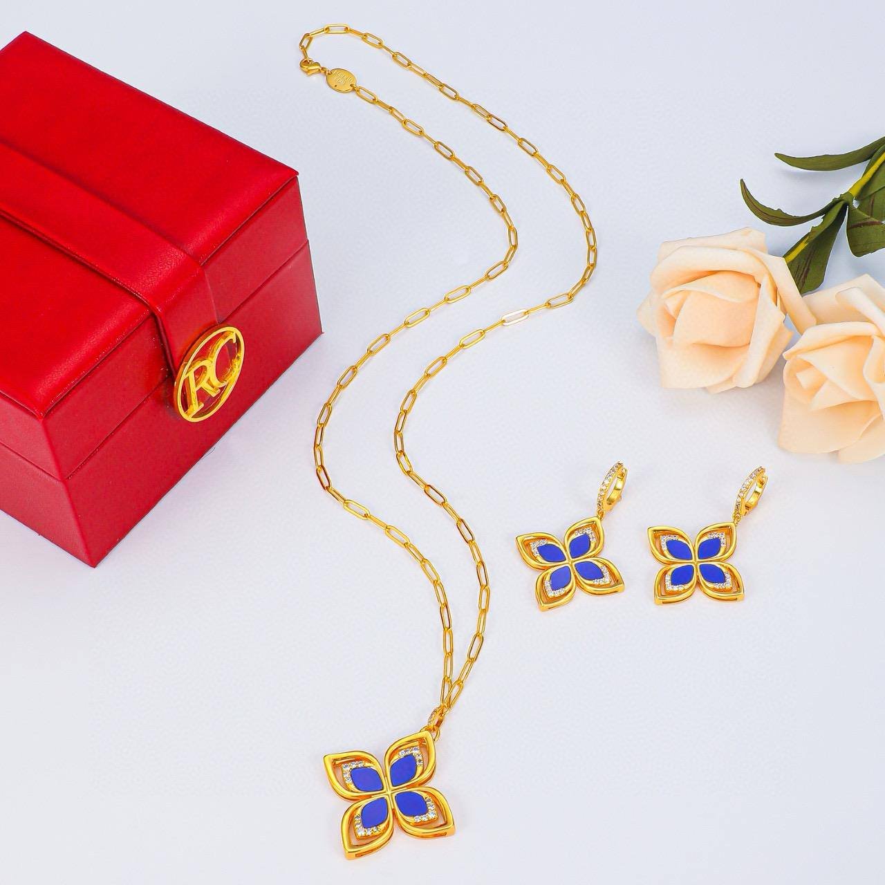 Luxury Accessories